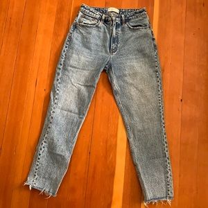 Abercrombie & Fitch Curve Love High-Rise Mom Jeans